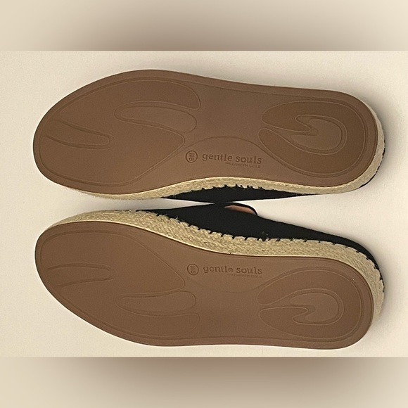 KENNETH COLE, GENTLE SOULS, ESPADRILLES TASSELS, BLACK SUEDE SHOES, WOMEN’S 9M - Picture 5 of 12